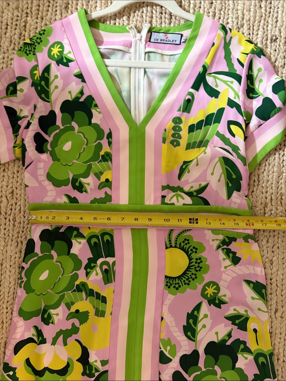 V-Neck Floral Maxi Dress in Pink and Green - Picture 6 of 8